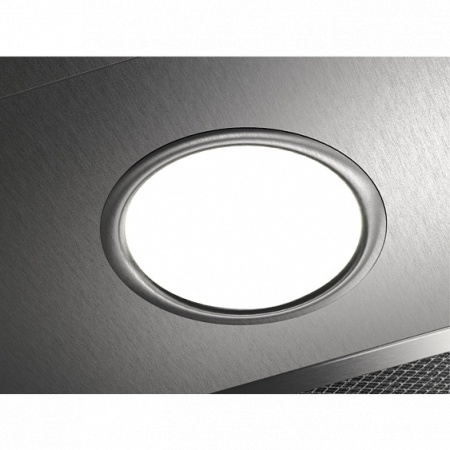 Каминная вытяжка Zanussi ZHB92670XA купить с доставкой по Москве и Московской области в интернет-магазине АваТехно