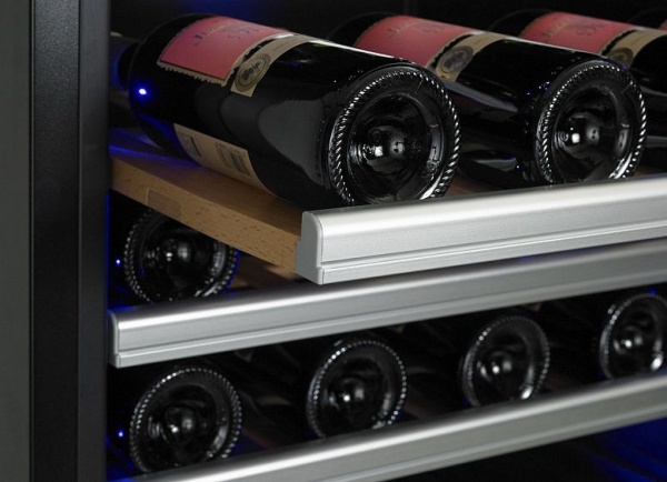 Винный шкаф DOMETIC ST198D купить с доставкой по Москве и Московской области в интернет-магазине АваТехно