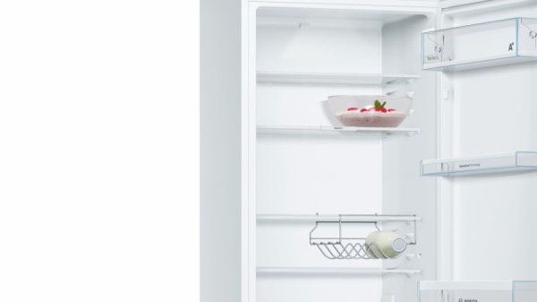 Холодильник BOSCH KGE39XW2AR купить с доставкой по Москве и Московской области в интернет-магазине АваТехно