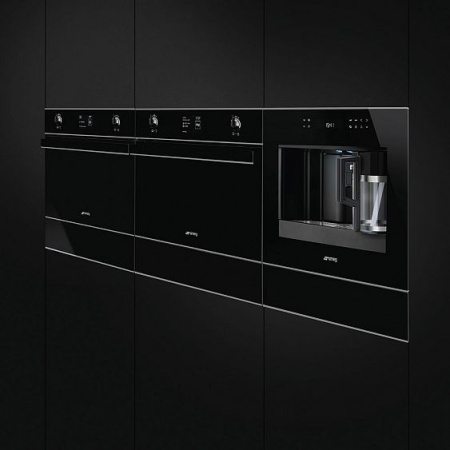 Компактный духовой шкаф Smeg SF4603VCNX купить с доставкой по Москве и Московской области в интернет-магазине АваТехно