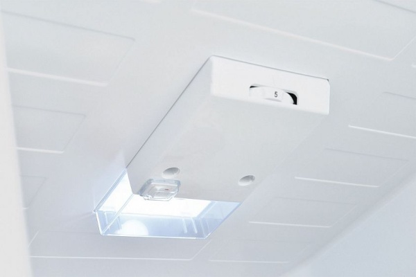 Холодильник SCHAUB LORENZ SLU S262W4M купить с доставкой по Москве и Московской области в интернет-магазине АваТехно