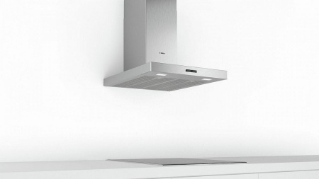 Каминная вытяжка BOSCH DWB 64BC52 купить с доставкой по Москве и Московской области в интернет-магазине АваТехно