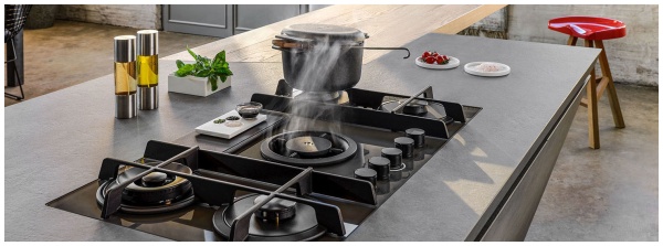 Газовая варочная панель со встроенной вытяжкой Elica NIKOLATESLA FLAME BL/A/88 купить с доставкой по Москве и Московской области в интернет-магазине АваТехно