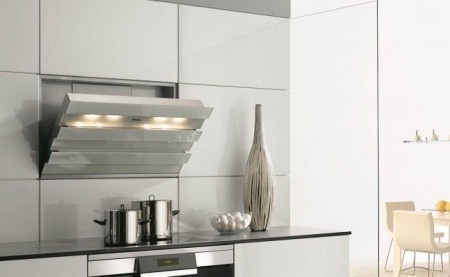 Вытяжка MIELE DA6000 W (CABRIO) сталь купить с доставкой по Москве и Московской области в интернет-магазине АваТехно