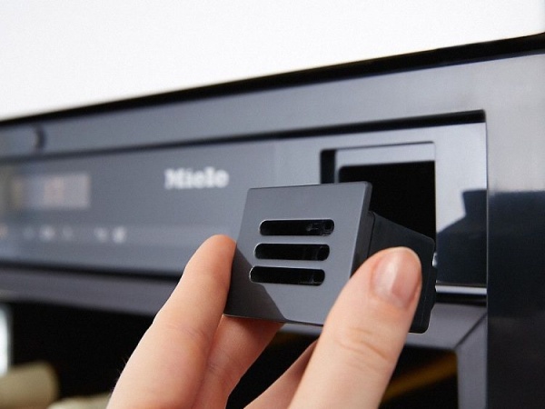 Винный шкаф Miele KWT 6422 iG купить с доставкой по Москве и Московской области в интернет-магазине АваТехно